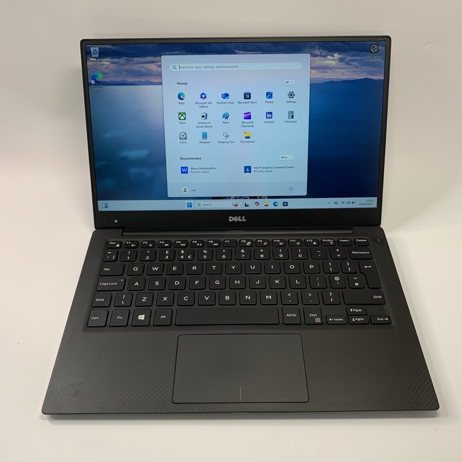Dell XPS 13 9360 Core i7-7550U 8GB RAM 256GB SSD 13.3" FHD Windows 11